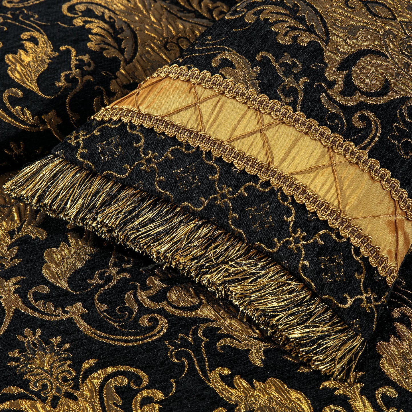 Black Florence Damask Bedding Set