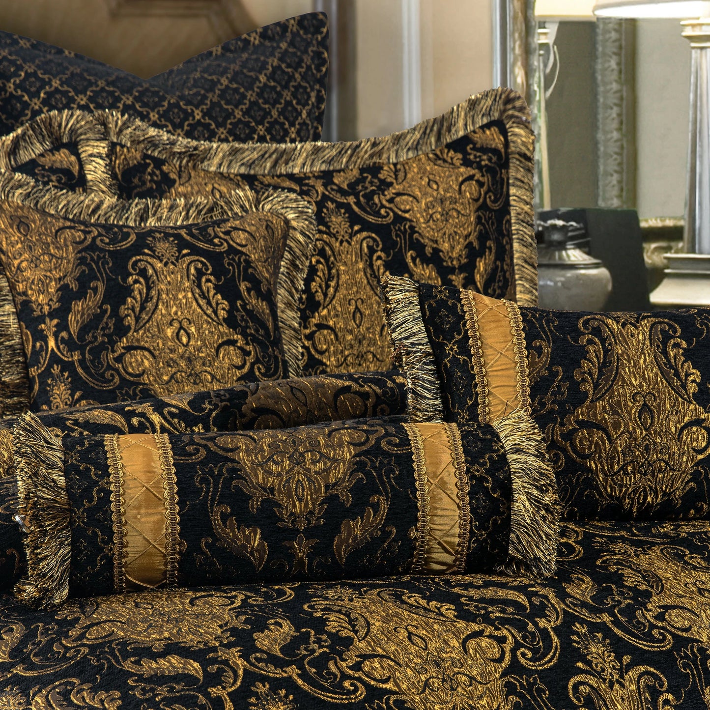Black Florence Damask Bedding Set