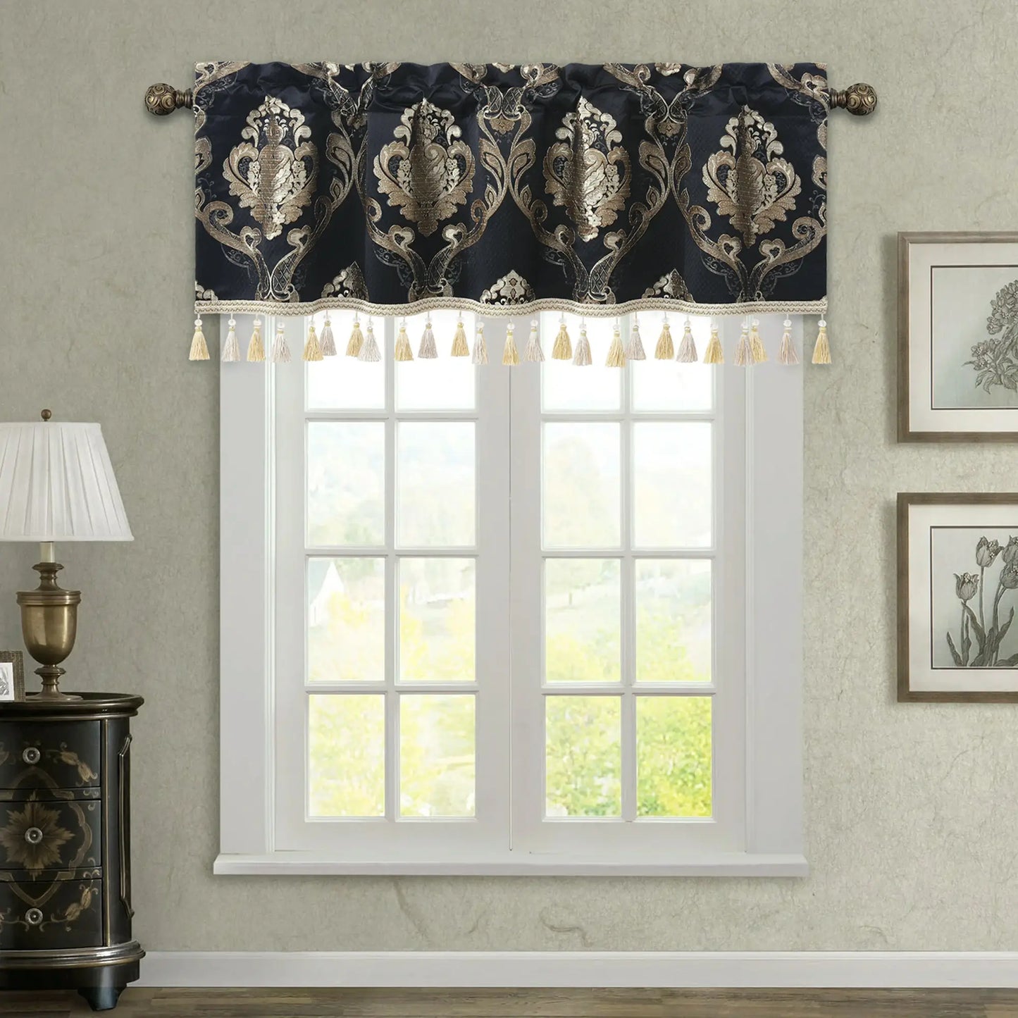 municy-valance