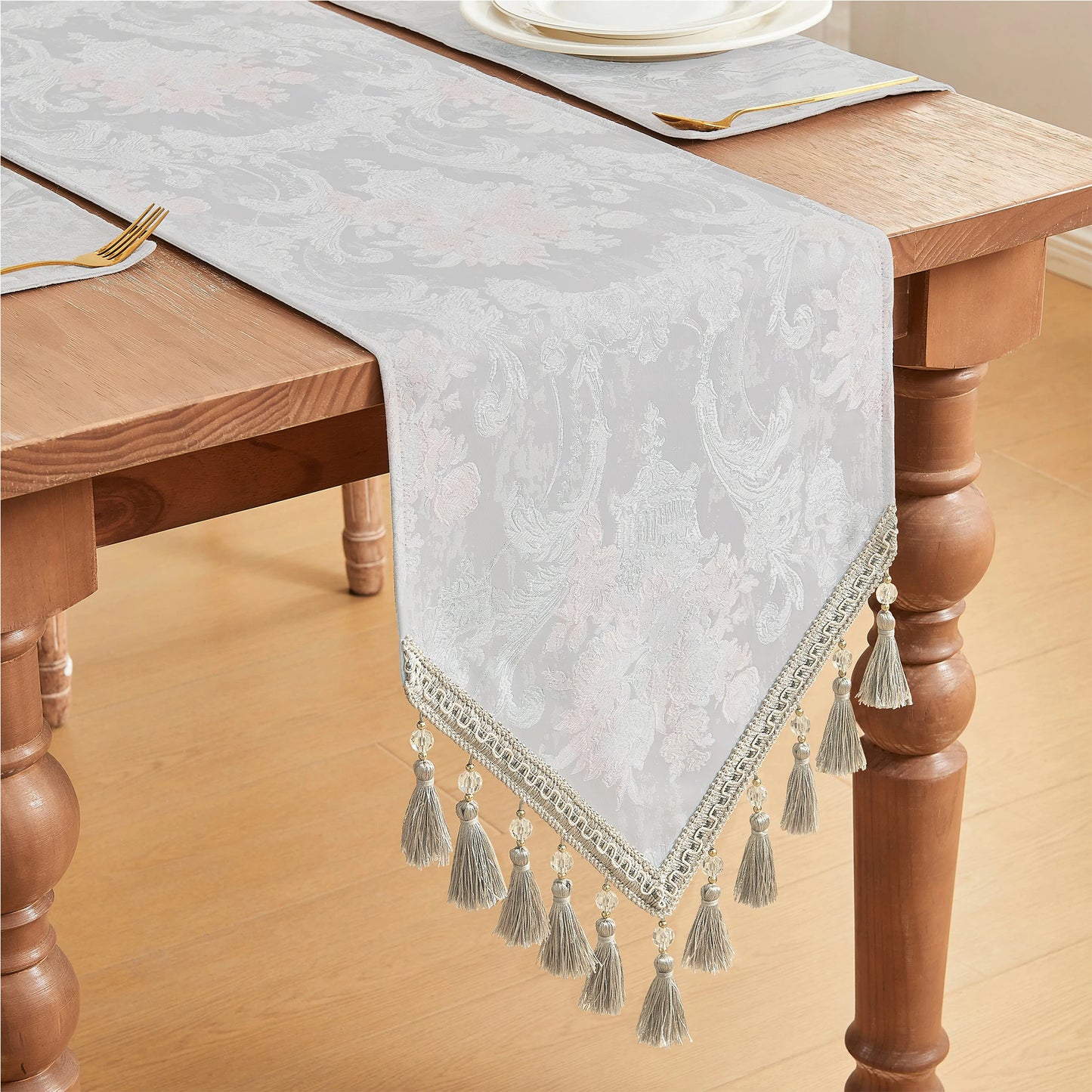 olso-table-runner