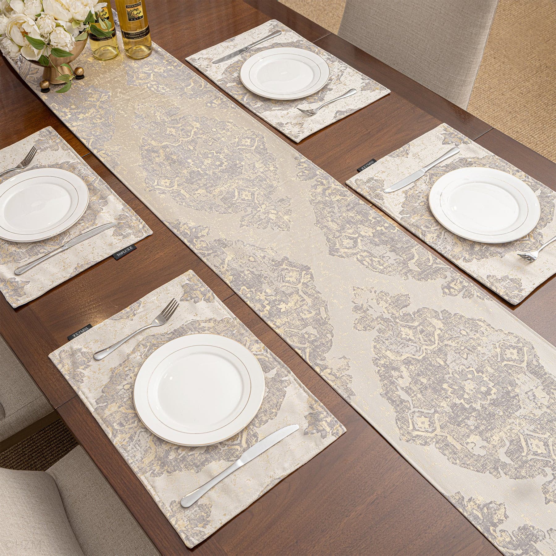 Rome-Series-Jacquard-Damask-Table-Runner