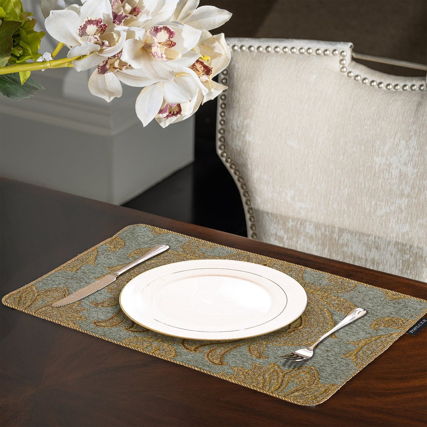 Elizabeth-Table-Mats