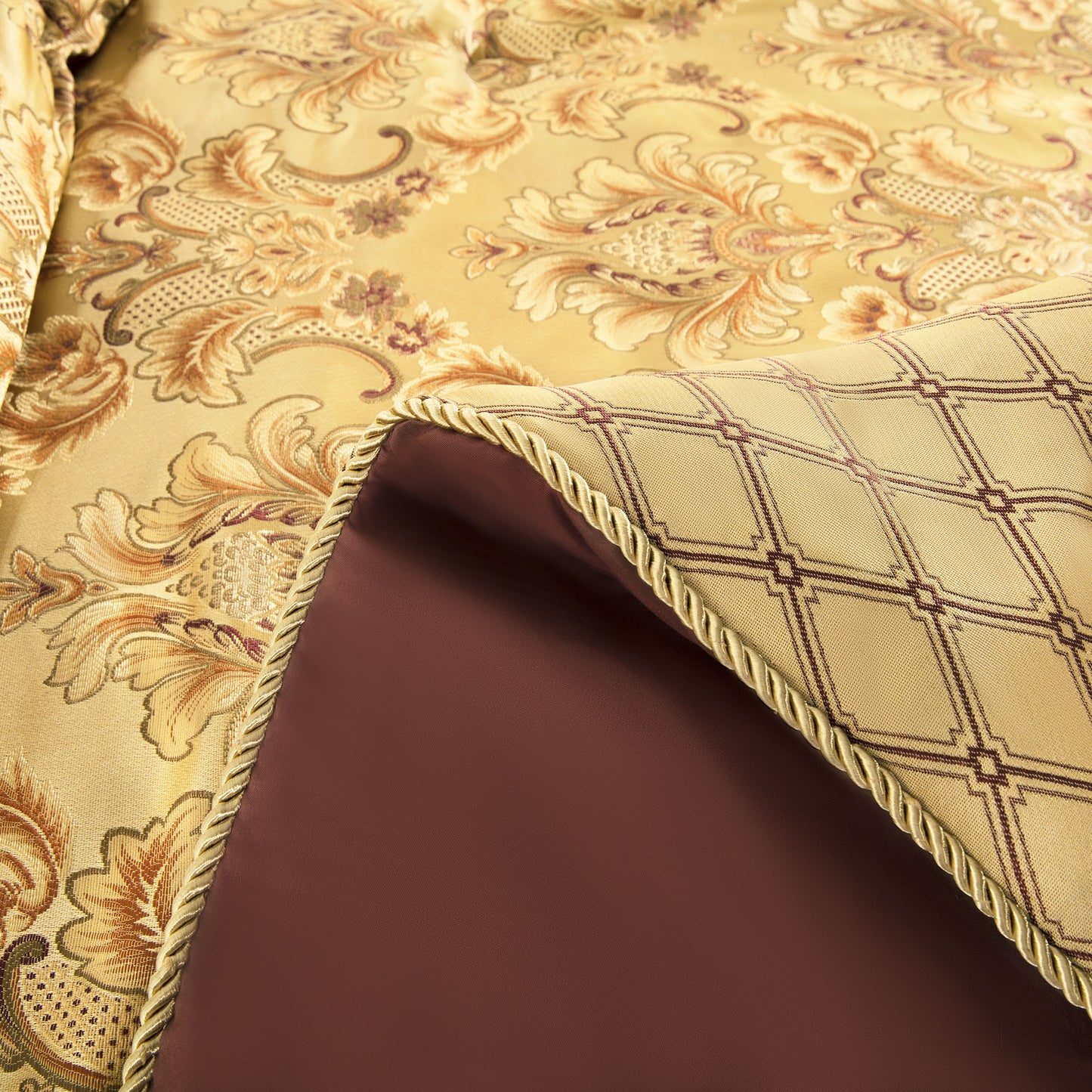 opulent-bedding