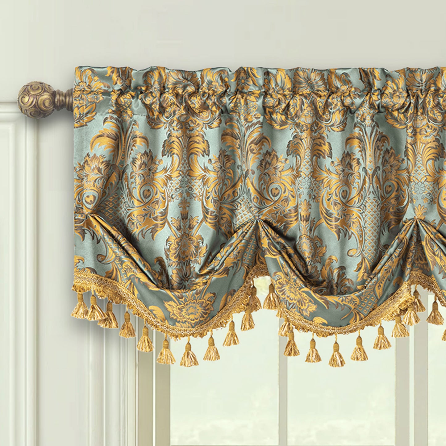 Warwick-valance