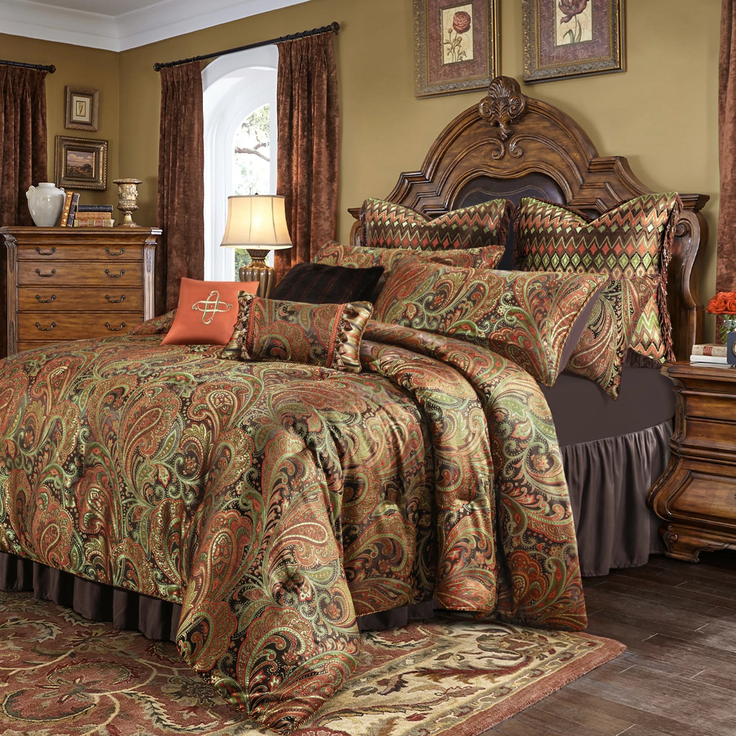 Twilight Paisley Jacquard Bedding Set