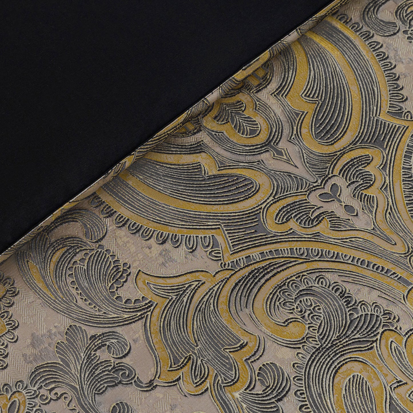 York Jacquard Bedding Set
