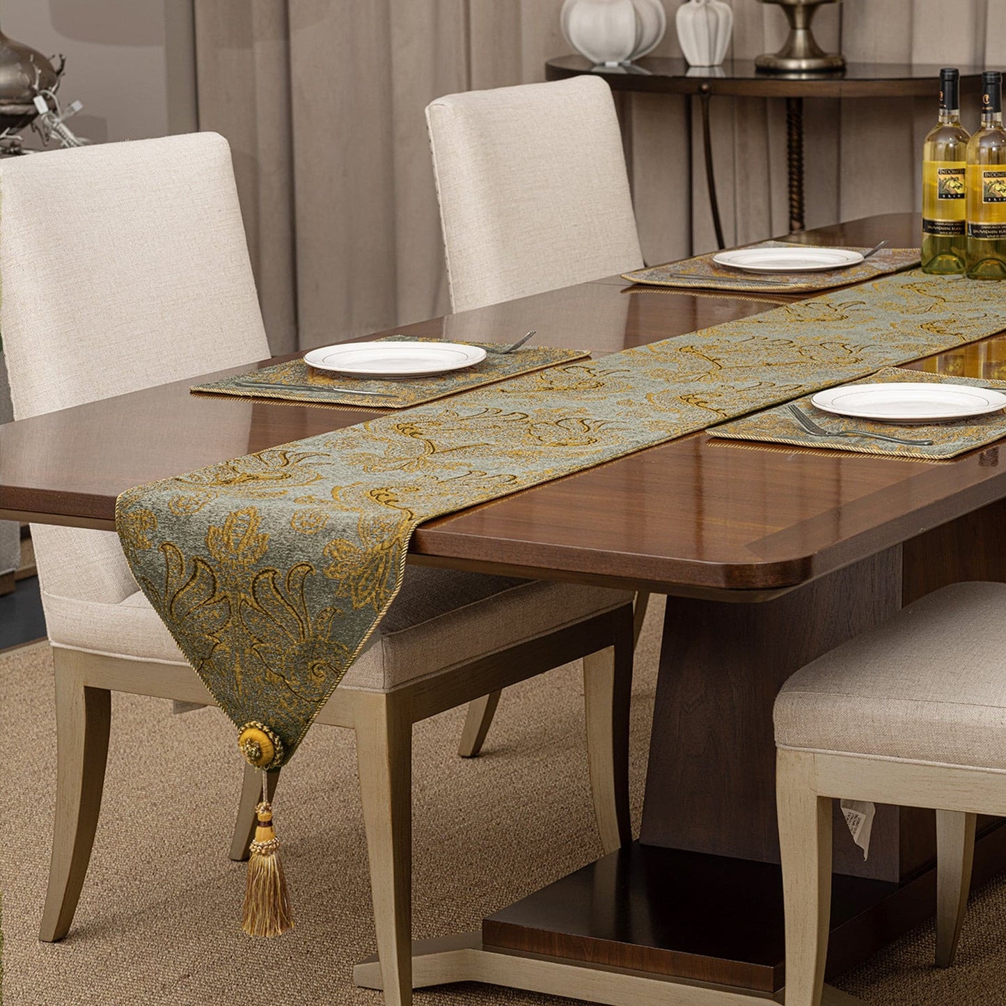 Elizabeth-Series-Jacquard-Damask-Table-Runner