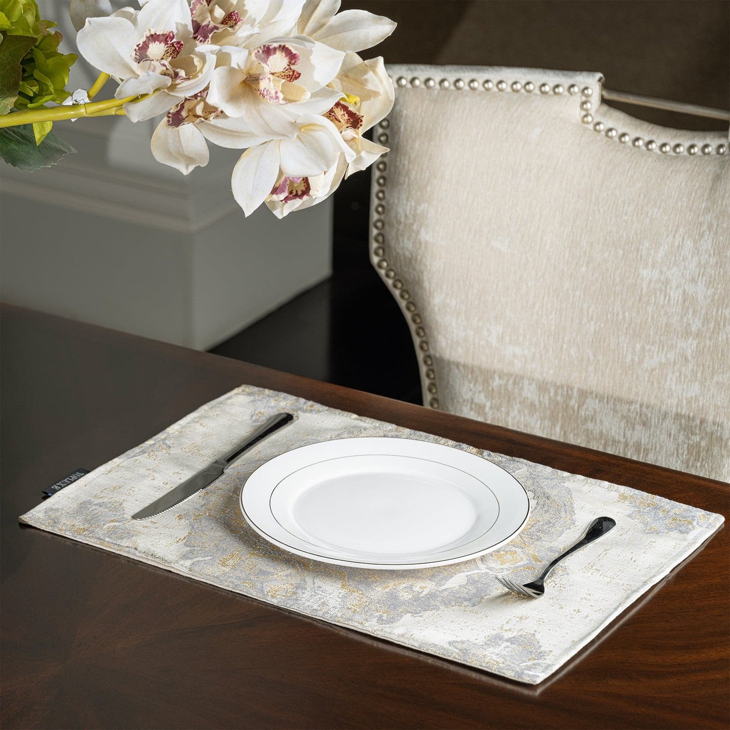 Rome-Damask-Placemats