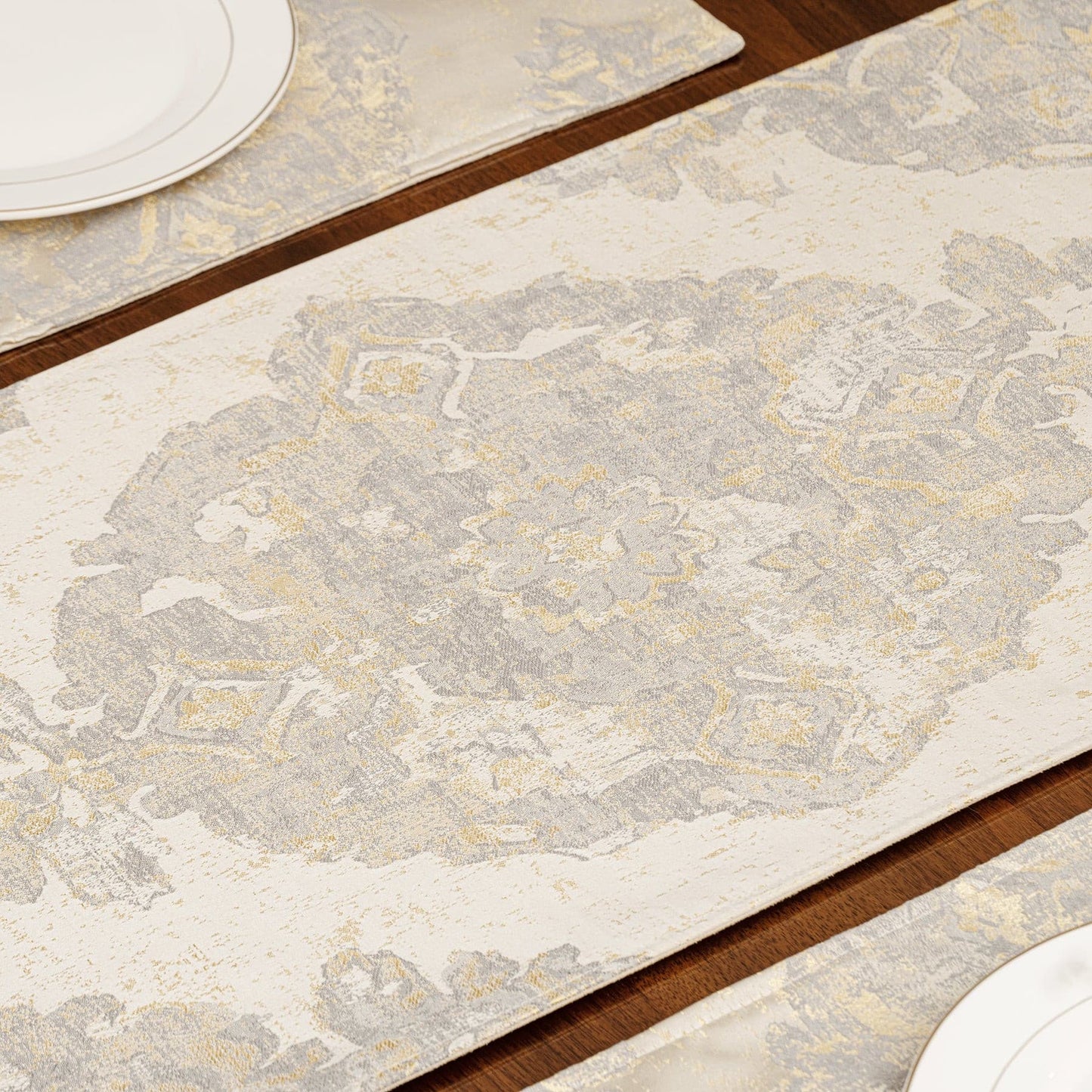 Rome-Series-Jacquard-Damask-Table-Runner