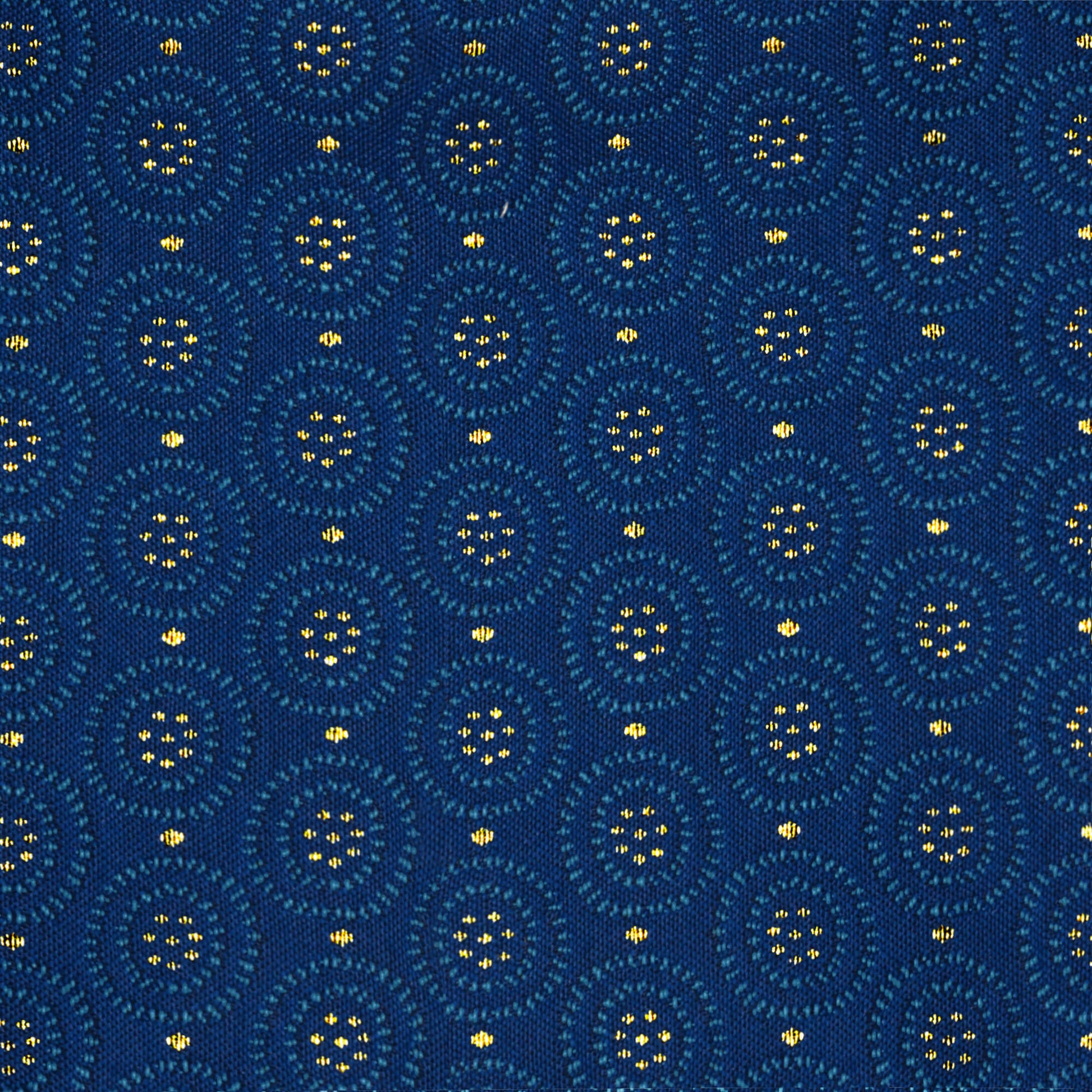 BLUE-TABLECLOTH