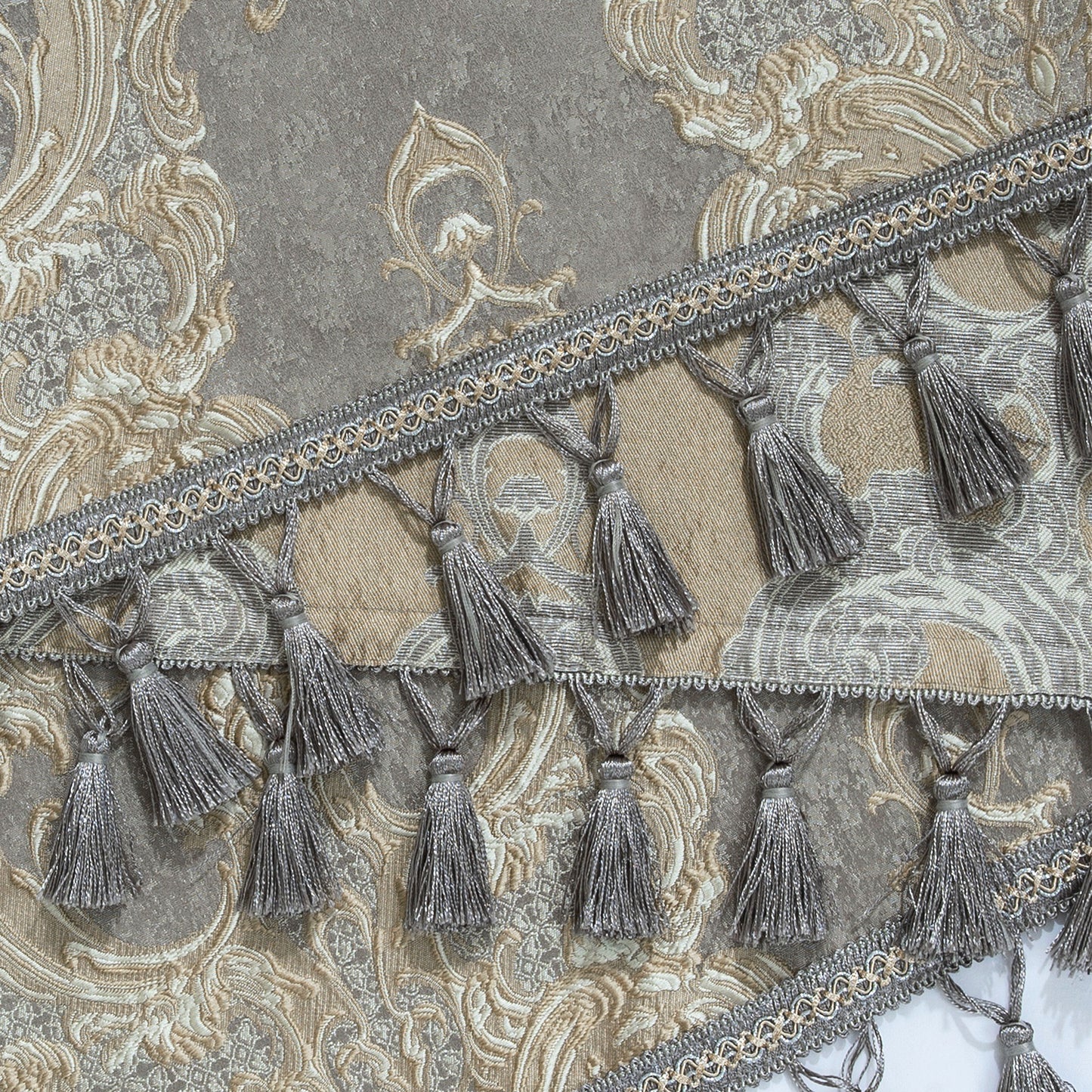 empress-valance