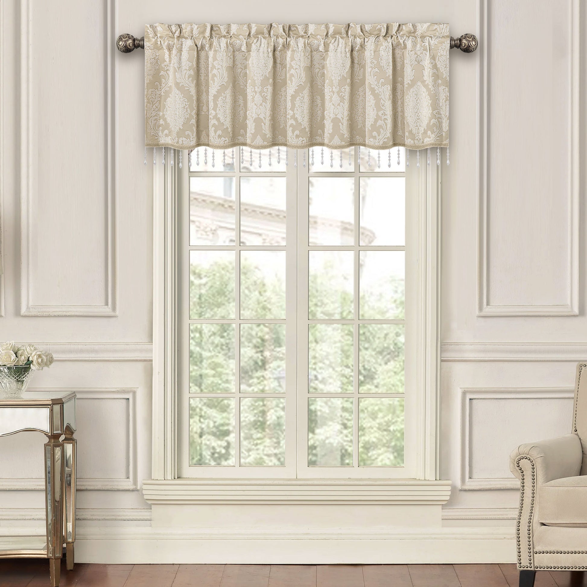 beige-gathered-valance