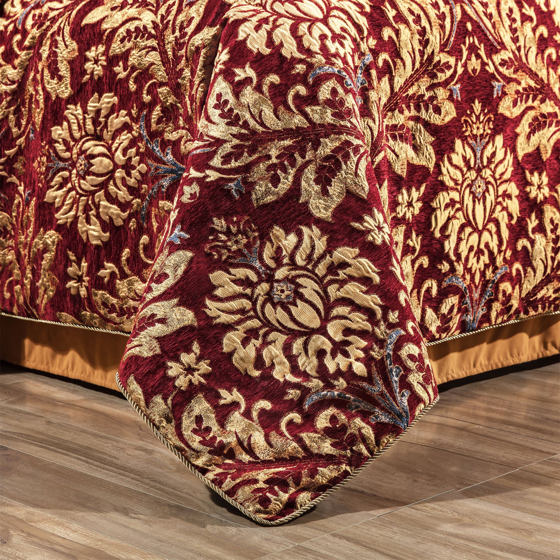 red-bedding